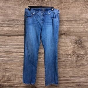 Torrid mid rise slim boot cut jeans. 18T 18 tall